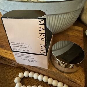 🆕 Mary Kay Mineral Beige 2 Powder Foundation